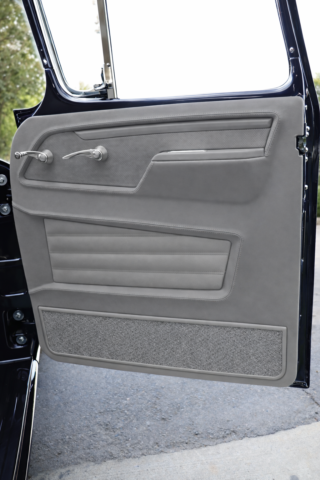 Custom Interior Door Panels | 1955-59 Chevy Pickup Truck