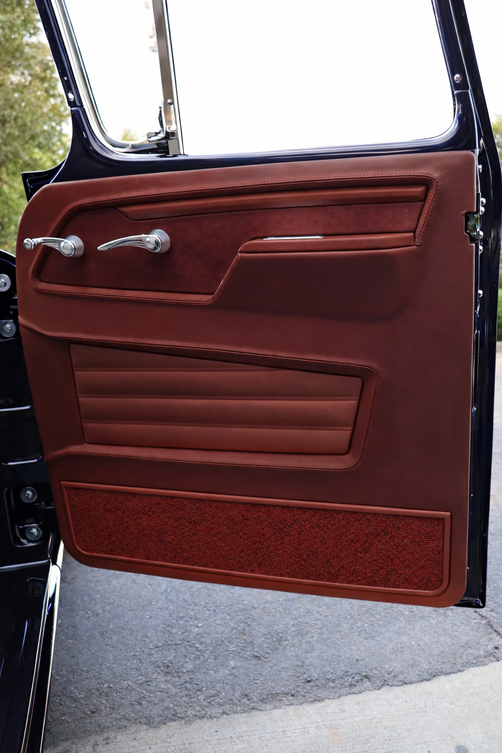 Custom Interior Door Panels | 1955-59 Chevy Pickup Truck