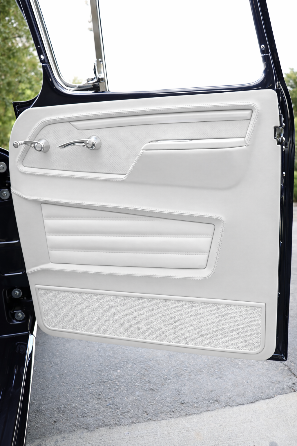 Custom Interior Door Panels | 1955-59 Chevy Pickup Truck