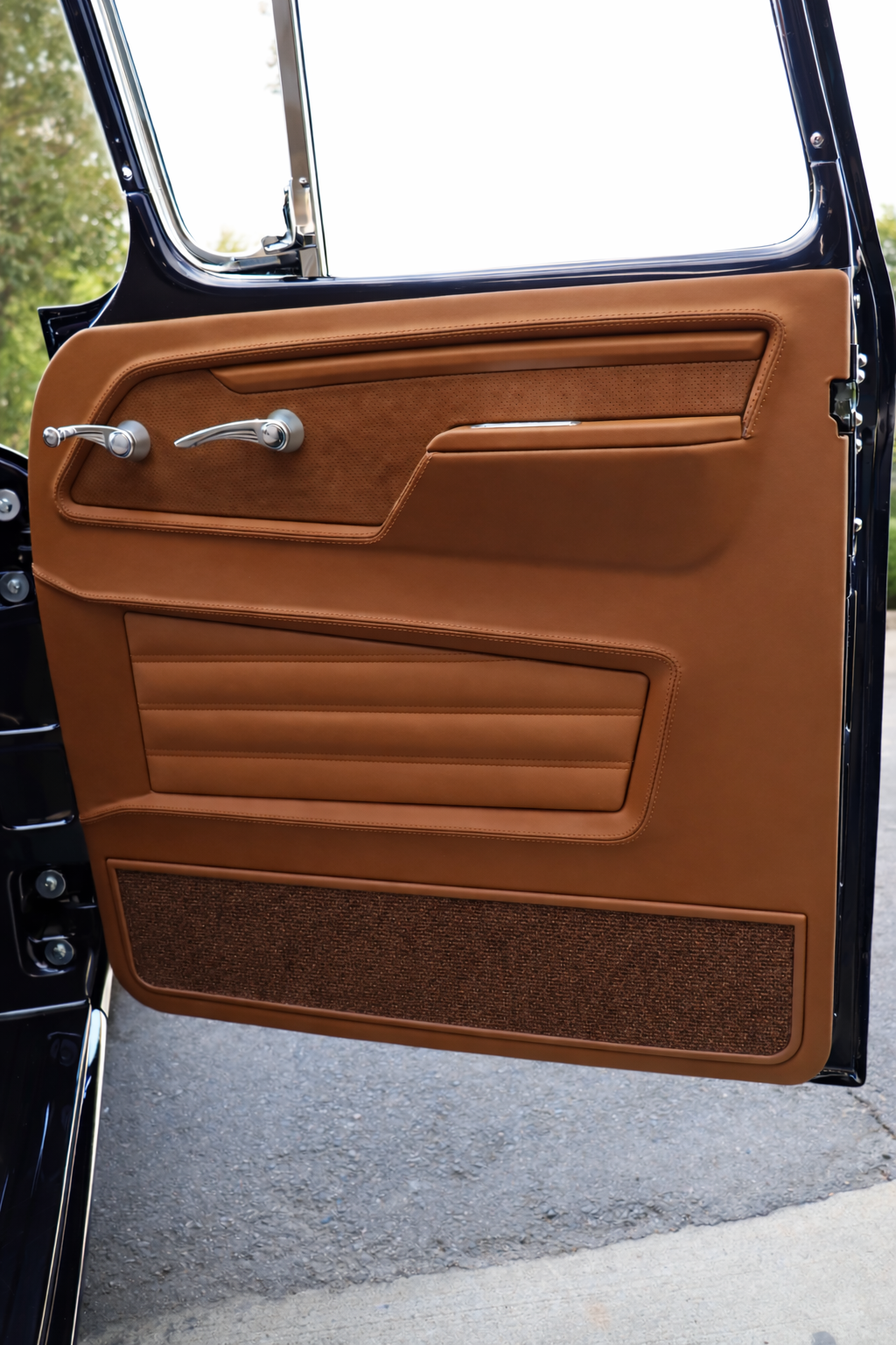 Custom Interior Door Panels | 1955-59 Chevy Pickup Truck