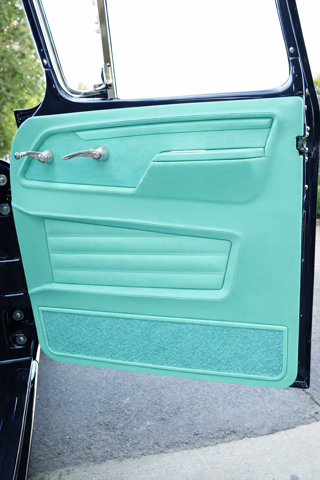 Custom Interior Door Panels | 1955-59 Chevy Pickup Truck