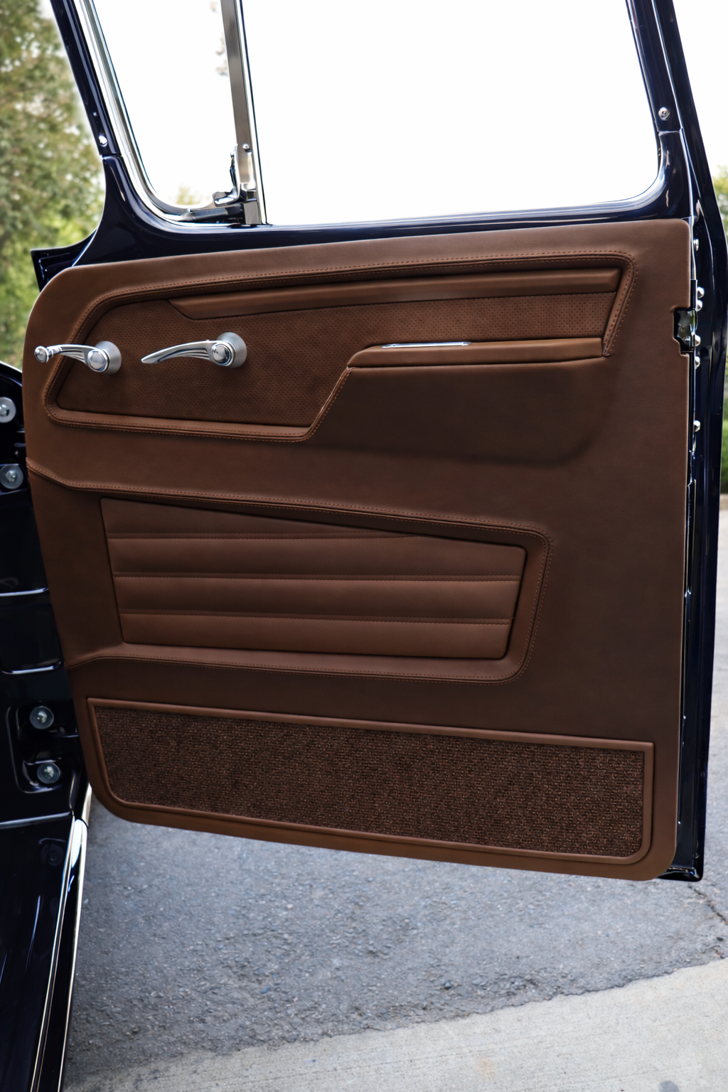 Custom Interior Door Panels | 1955-59 Chevy Pickup Truck